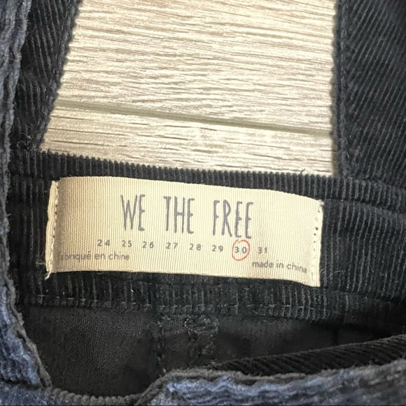 Free People We The Free Black Corduroy Overalls Sz 30 Wide Leg Old School Love - Picture 5 of 9